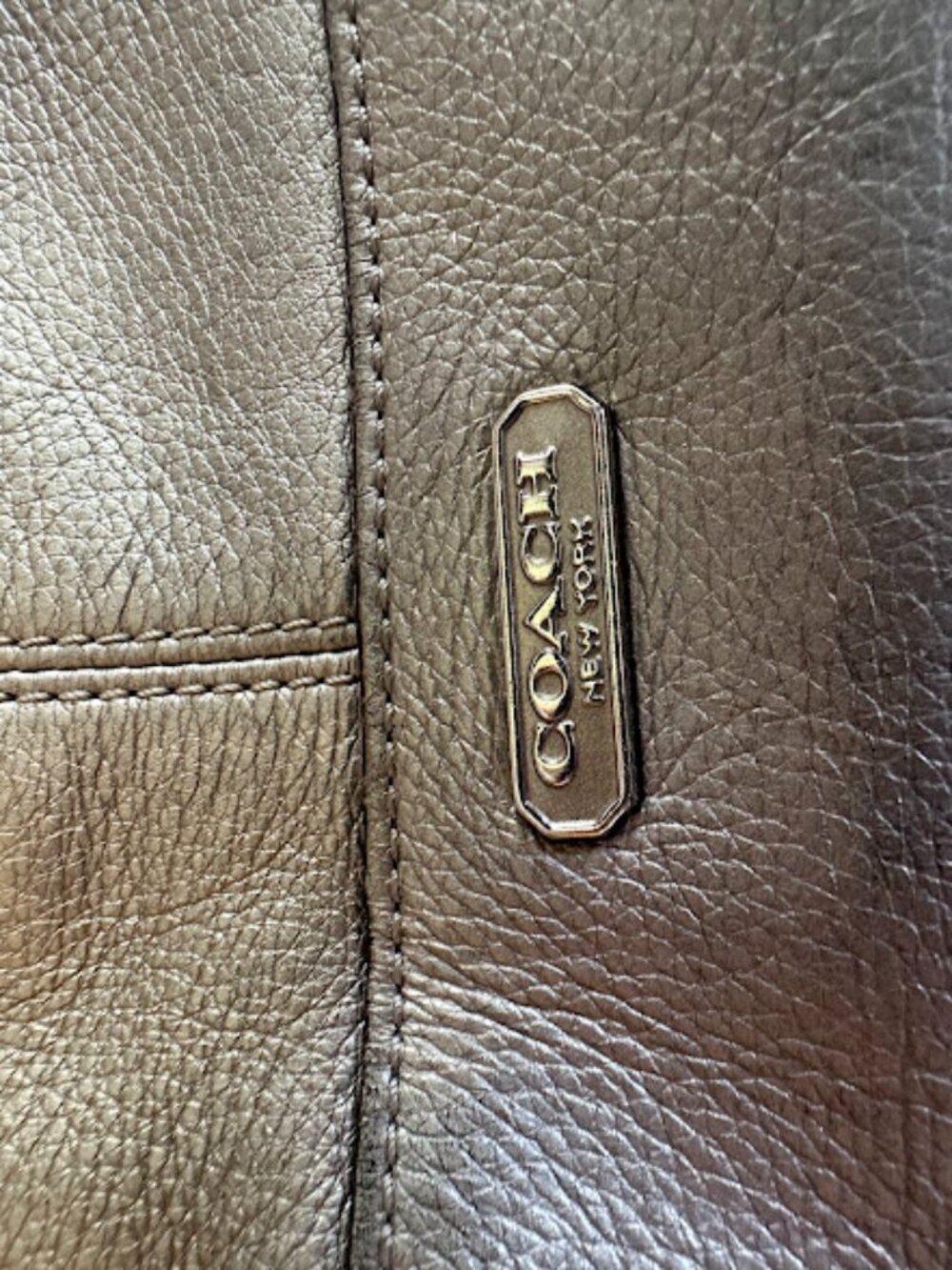 Coach Shoulder Bag - Picture 4 of 13